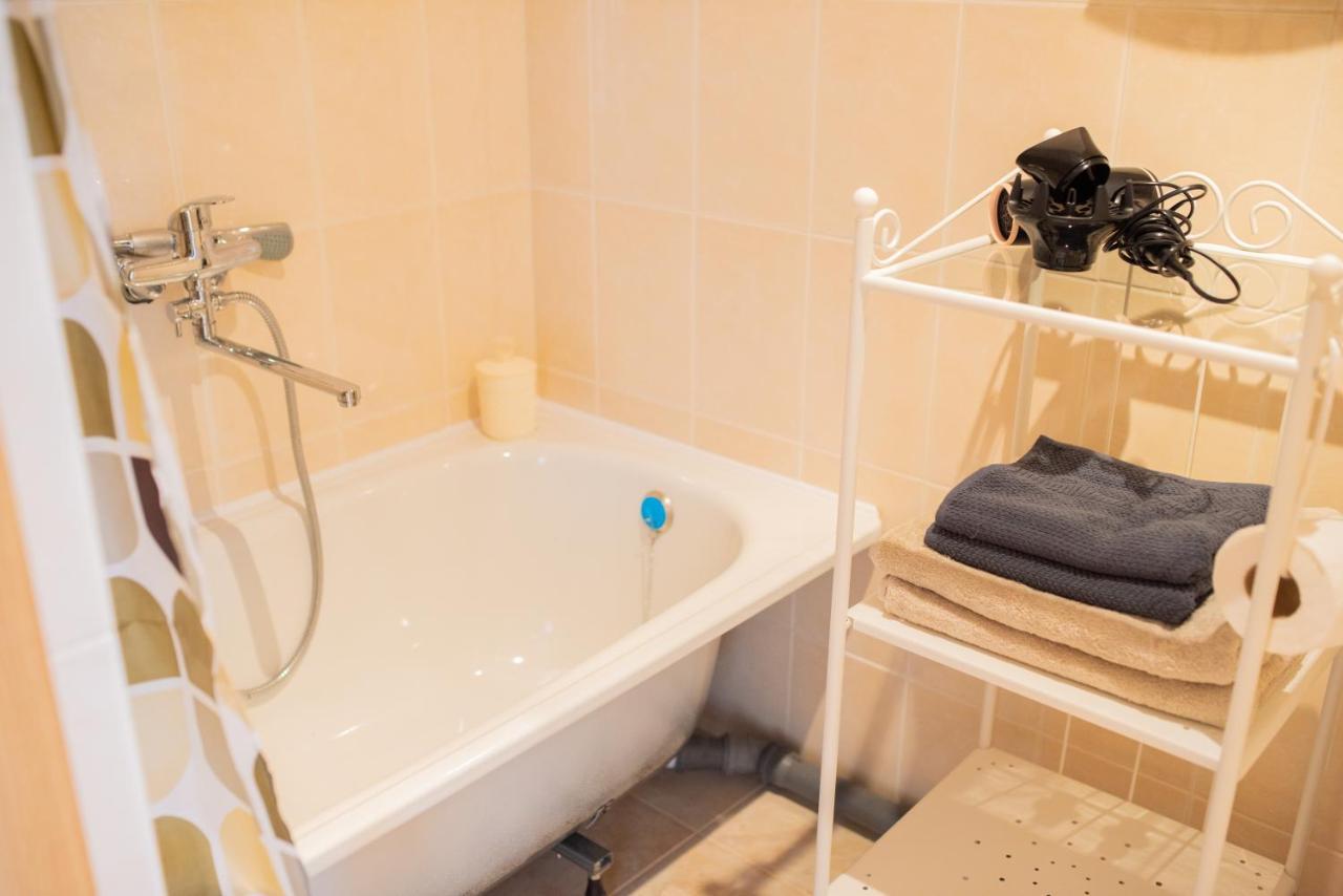 Centro Apartamentai Naujoji Akmene المظهر الخارجي الصورة